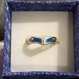 Blue turquoise silver ring